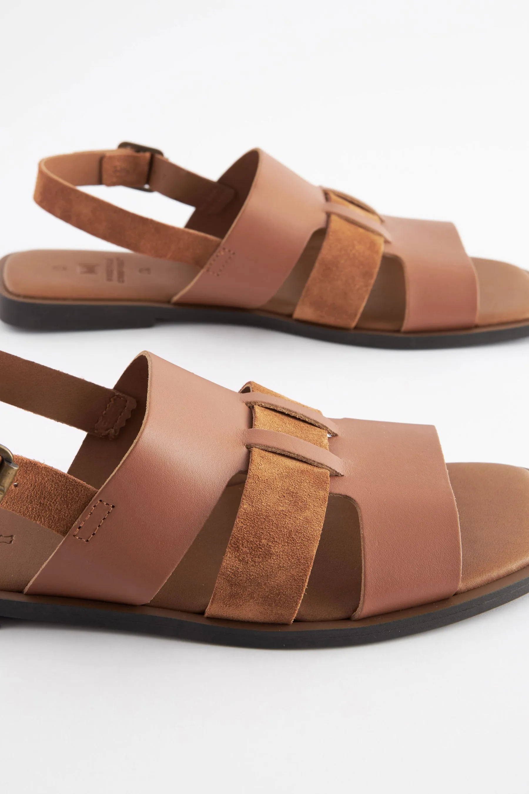 Forever Comfort® - Sandali in pelle con cinturino posteriore