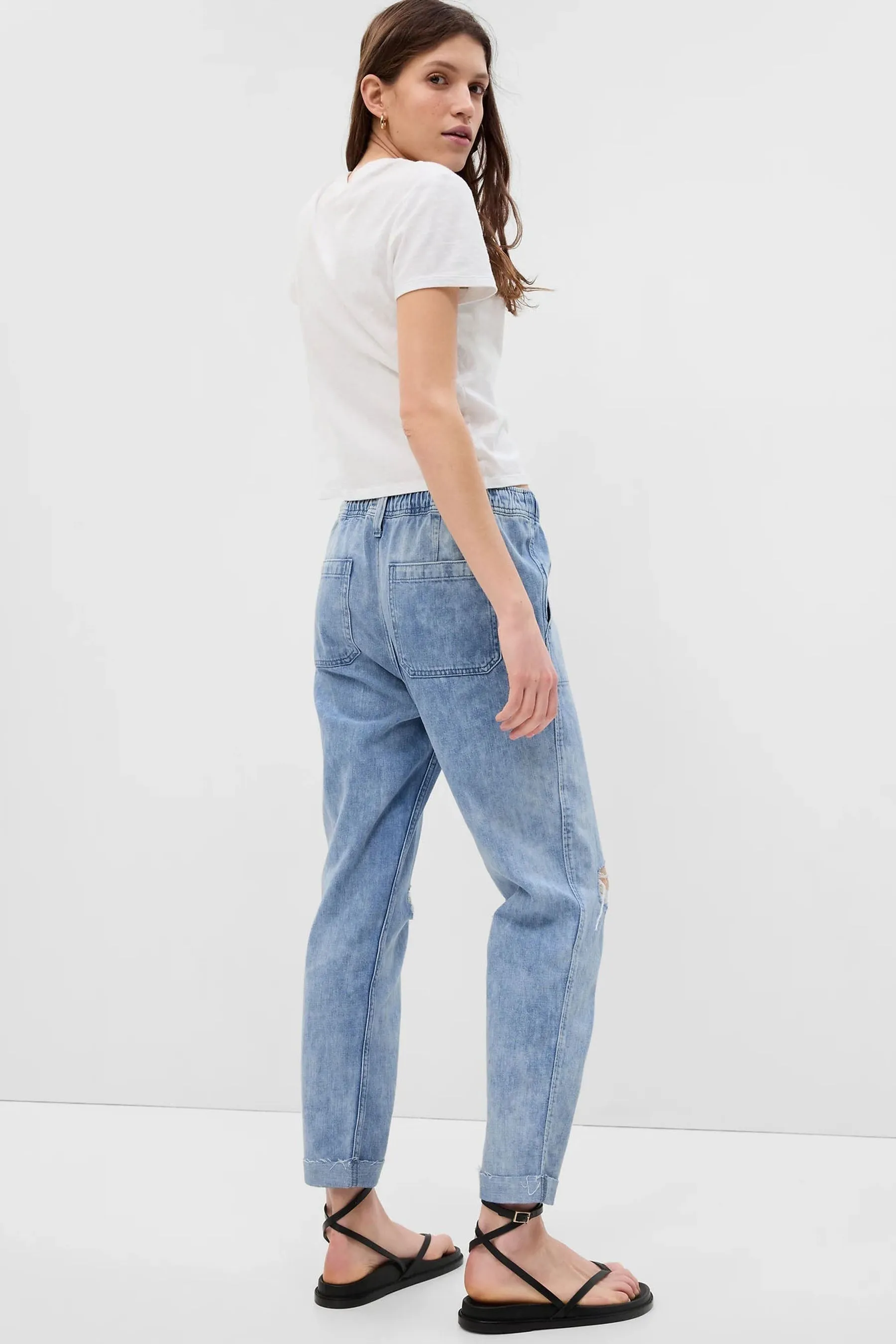 Gap - Mom Jeans a vita alta con strappi